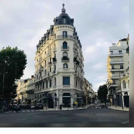 *astoria 6* Cosy En Plein Centre Apartment Vichy